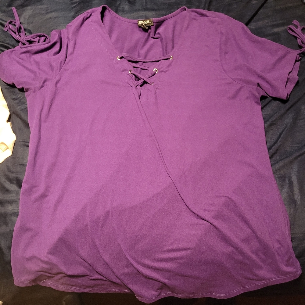 SOLD Purple top
